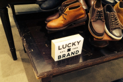 BrandingInStoreSignage-2