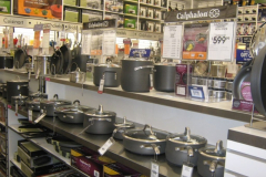 BBB-Signholder-in-store